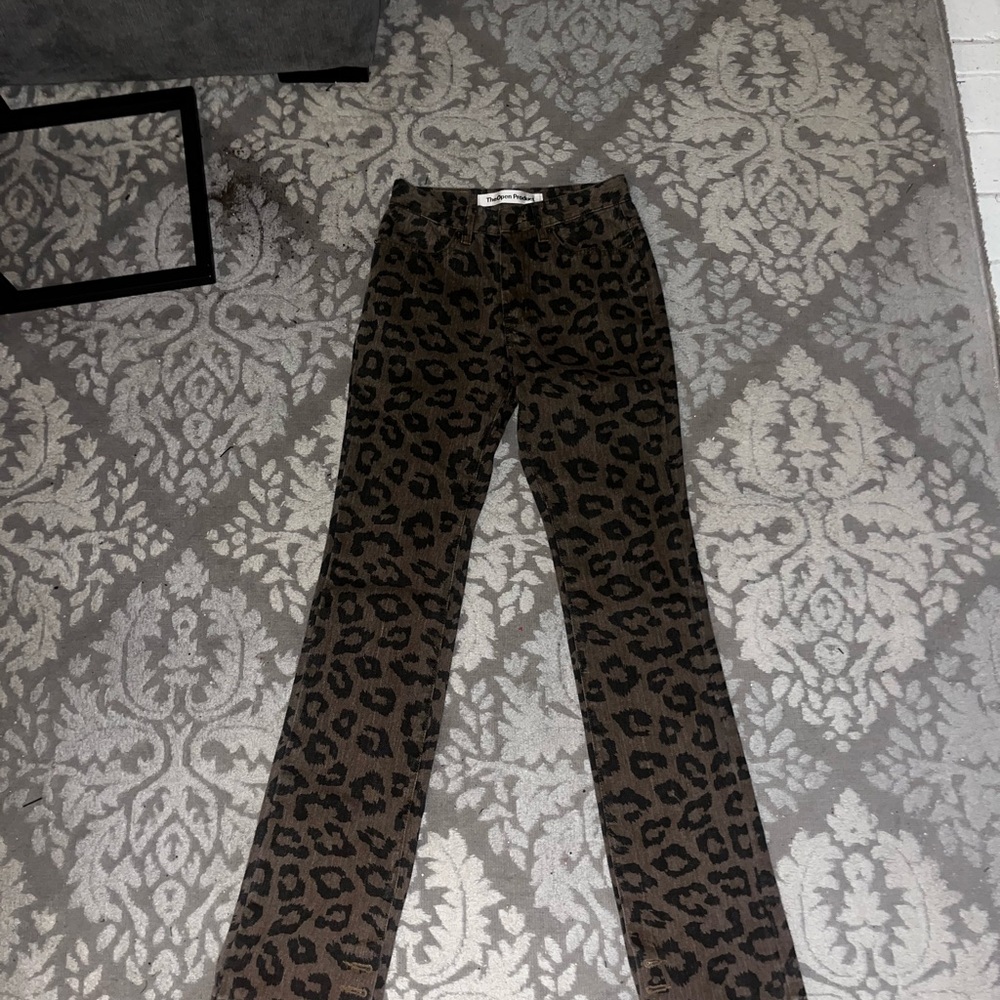 Leopard Print Skinny Pants - Picture 4 of 6